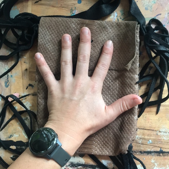 Native American style leather satchel - Picture 4 of 4